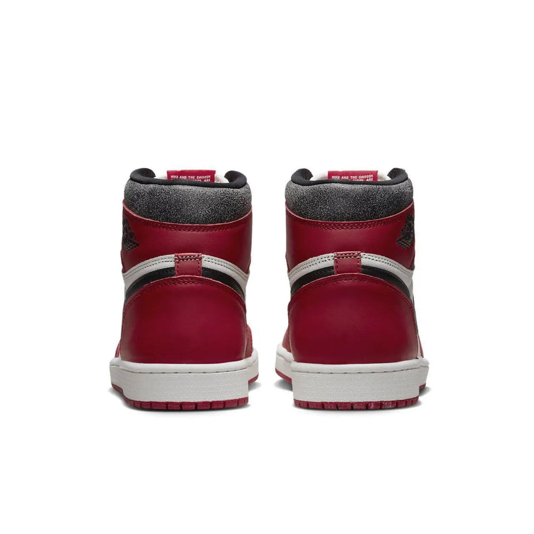 Air Jordan 1 High Chicago ''Lost And Found