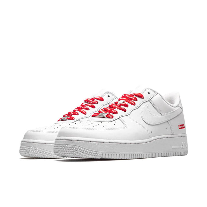 Nike Air Force 1 Low Supreme White